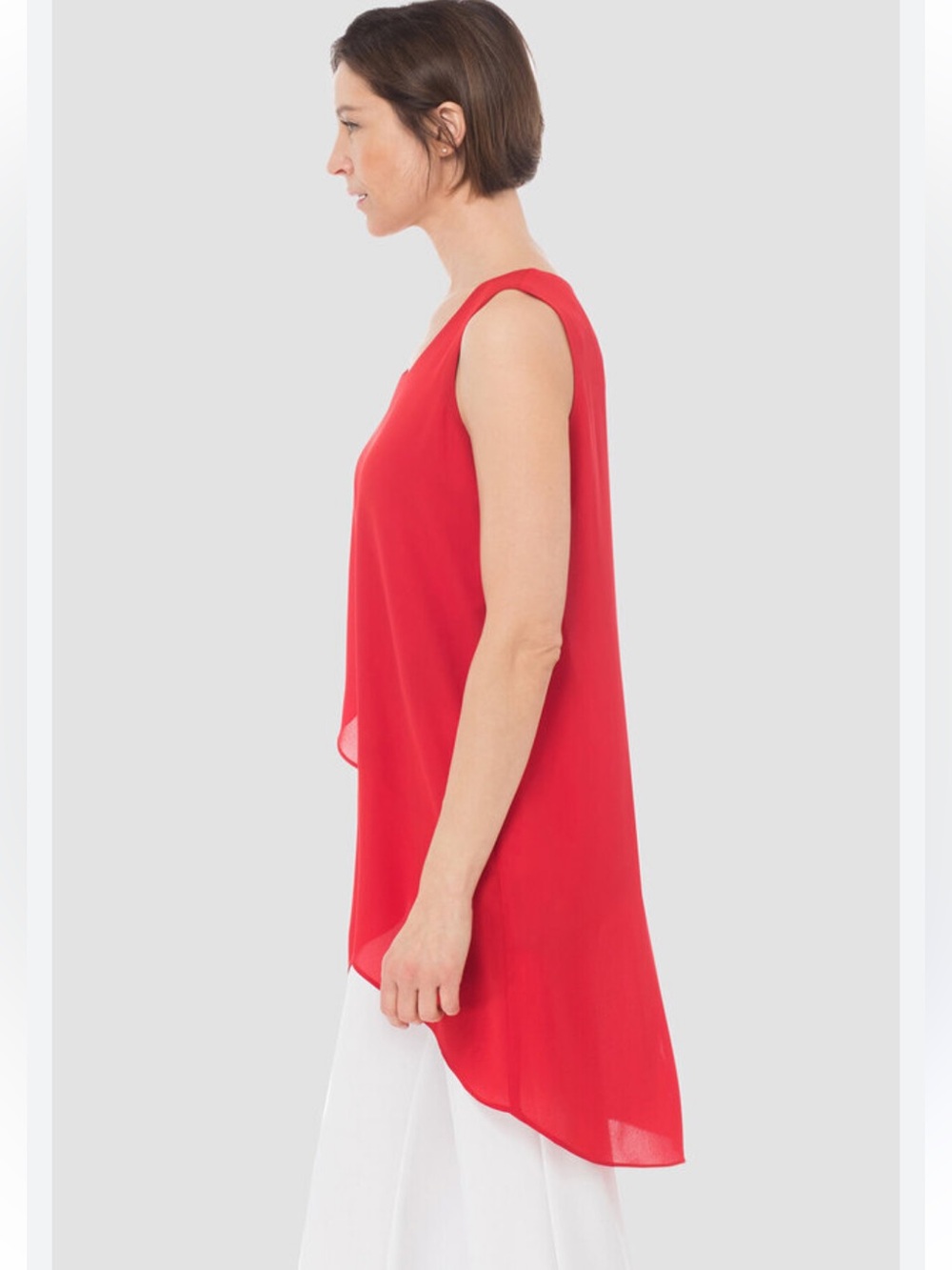 Daniel Rainn Bright Red Sleeveless Chiffon Tank
